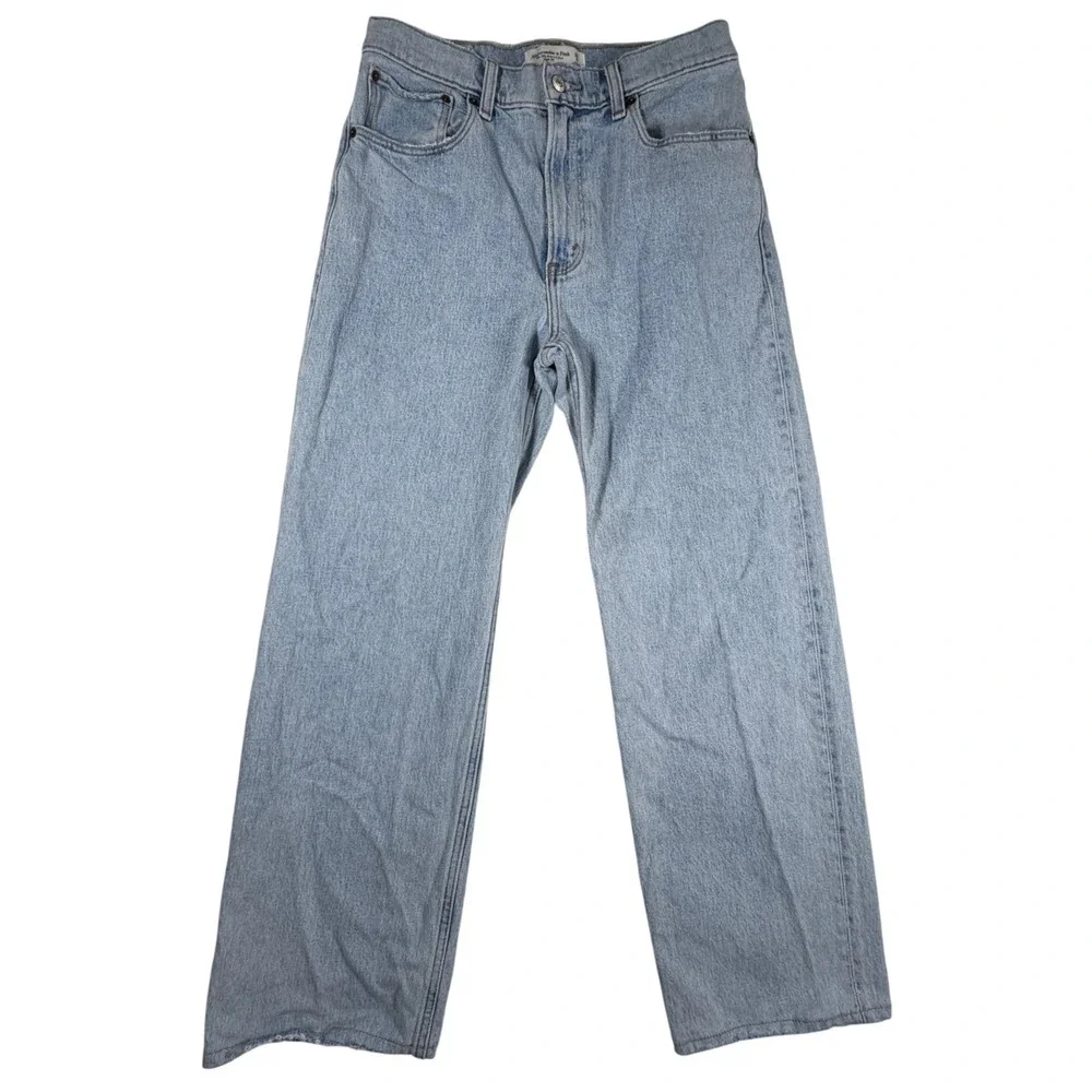 Abercrombie & Fitch The 90s Relaxed Jeans Light Wash High Rise Blue 28/6s